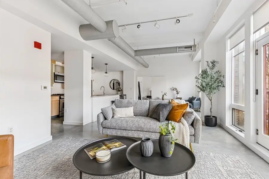 139 E Berkeley #402R, Boston, MA 02118 - Image #3