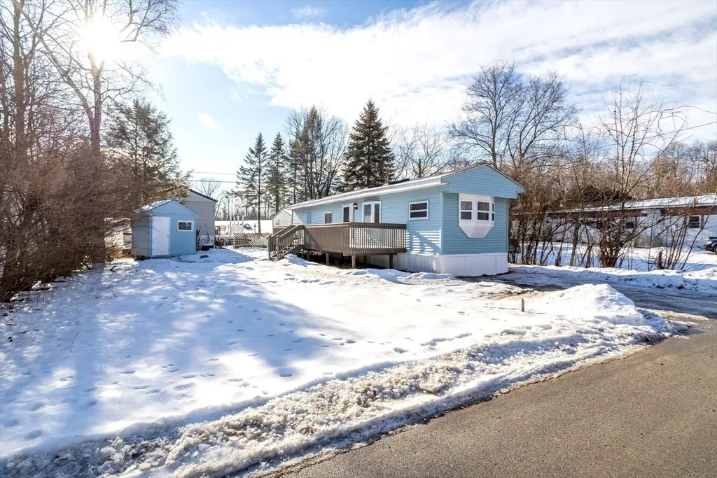 18 Maple St #14, Pepperell, MA 01463 - Image #1