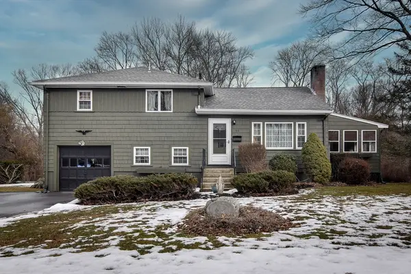 54 Shaw Farm Road, Holliston, MA 01746