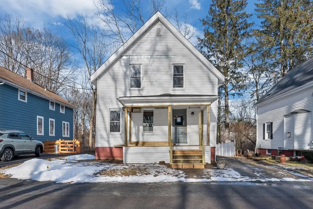 3 Riley Ct, North Attleboro, MA 02760 - Image #1