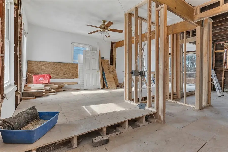 3 Riley Ct, North Attleboro, MA 02760 - Image #2