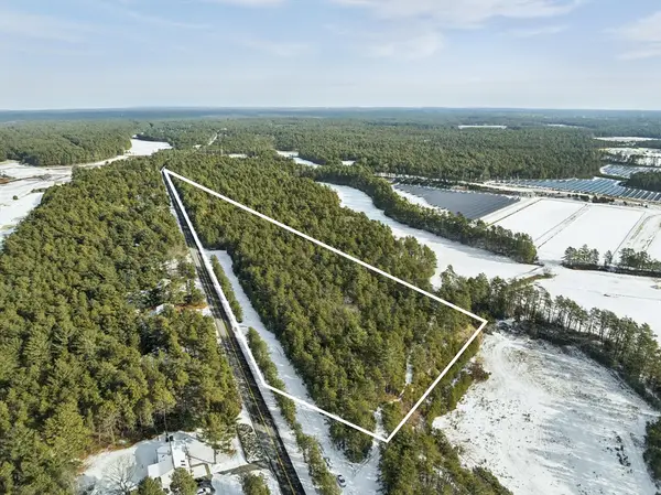 0 Charge Pond Road, Wareham, MA 02571