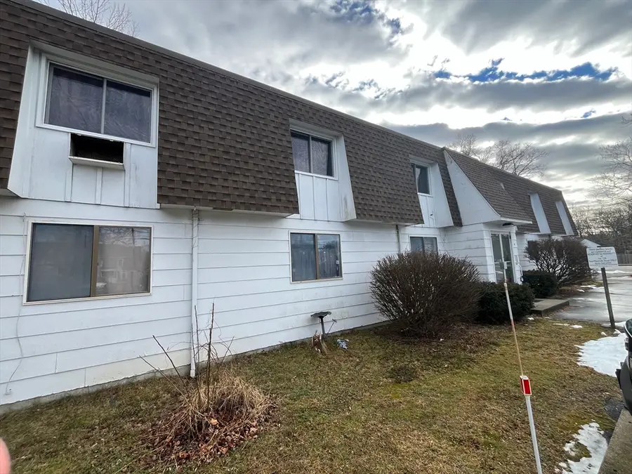 8 New Plainville Rd, New Bedford, MA 02745 - Image #2