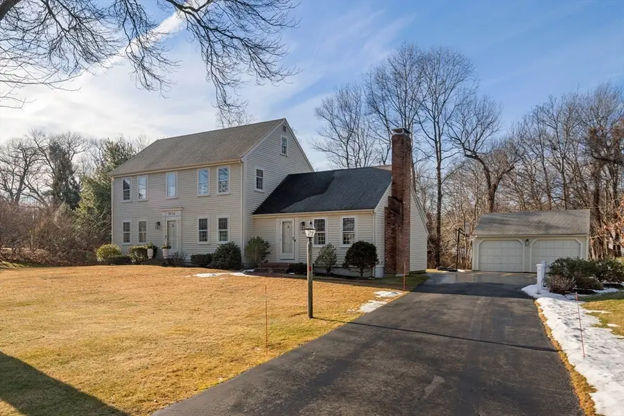 54 Old Coach Rd, Cohasset, MA 02025 - Image #2