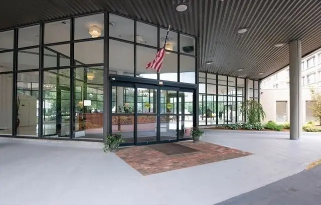 250 Hammond Pond Parkway #1505N, Newton, MA 02467 - Image #3