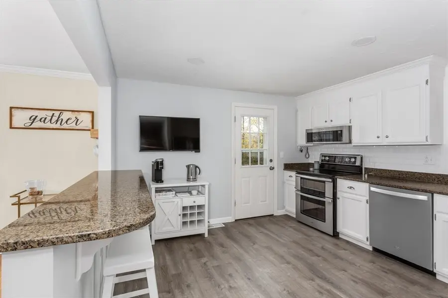 7 Glenwood Road, Franklin, MA 02038 - Image #3