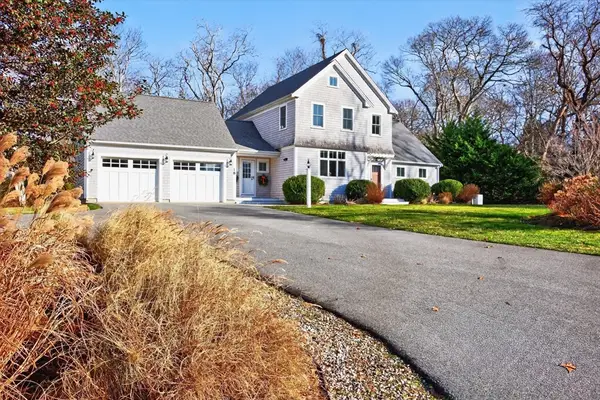 18 Sleeping Dog Path, Yarmouth, MA 02675