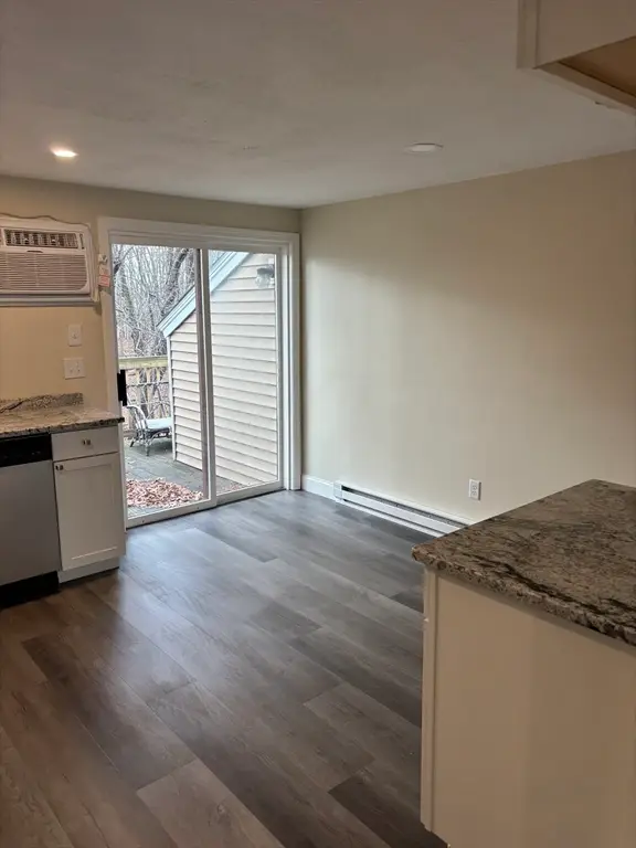 306 Aiken Ave #7, Lowell, MA 01850 - Image #3