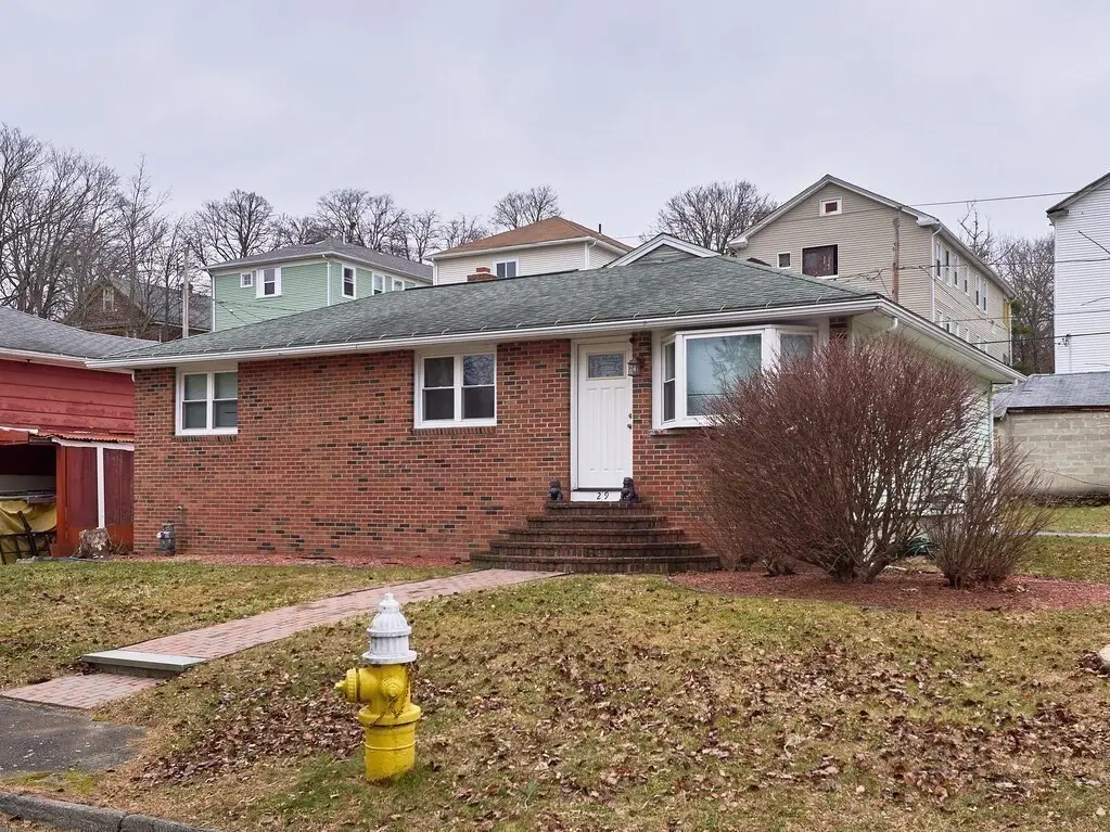 29 Dillon St, Worcester, MA 01604 - Image #1