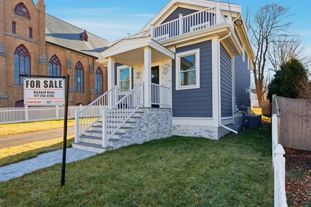 442 High St, Dedham, MA 02026 - Image #1