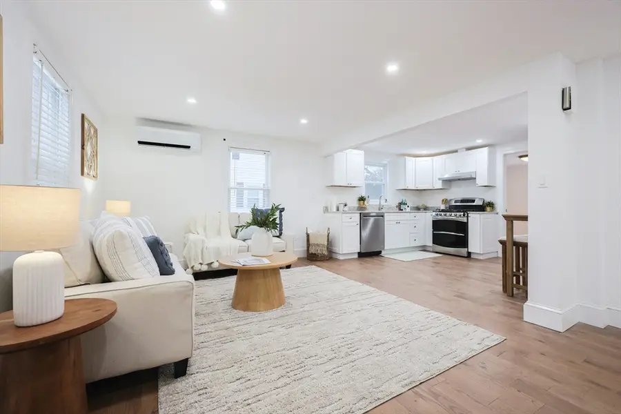 232 Pleasant St, Melrose, MA 02176 - Image #2