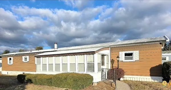 16 Second Ave, Westfield, MA 01106