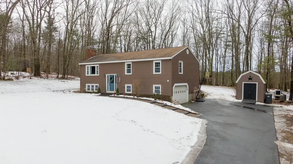 129 Hastings Rd, Spencer, MA 01562 - Image #1