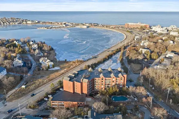 155 George Washington Blvd #402, Hull, MA 02045