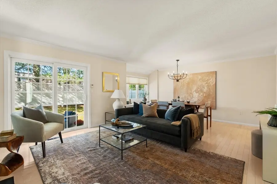 160 Pine Street #12, Newton, MA 02466 - Image #3