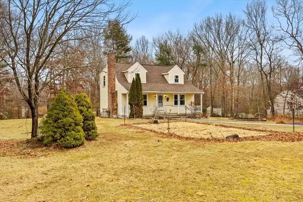 349 Anawan St, Rehoboth, MA 02769