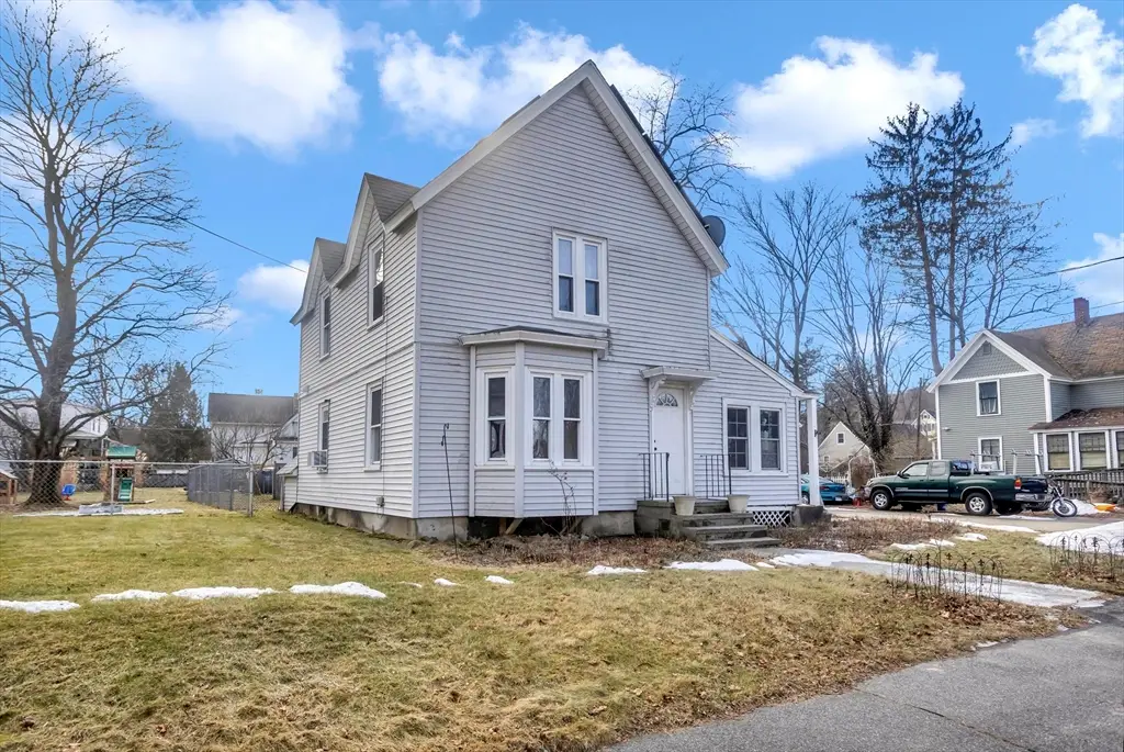 11 Park Ave, Monson, MA 01057 - Image #1