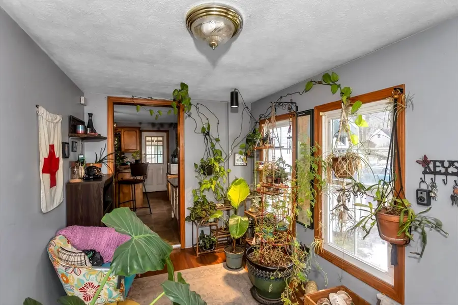 11 Park Ave, Monson, MA 01057 - Image #2