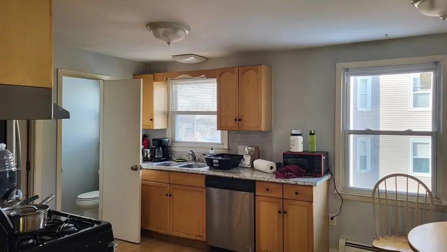 1 Huntoon Avenue, Lowell, MA 01852 - Image #3