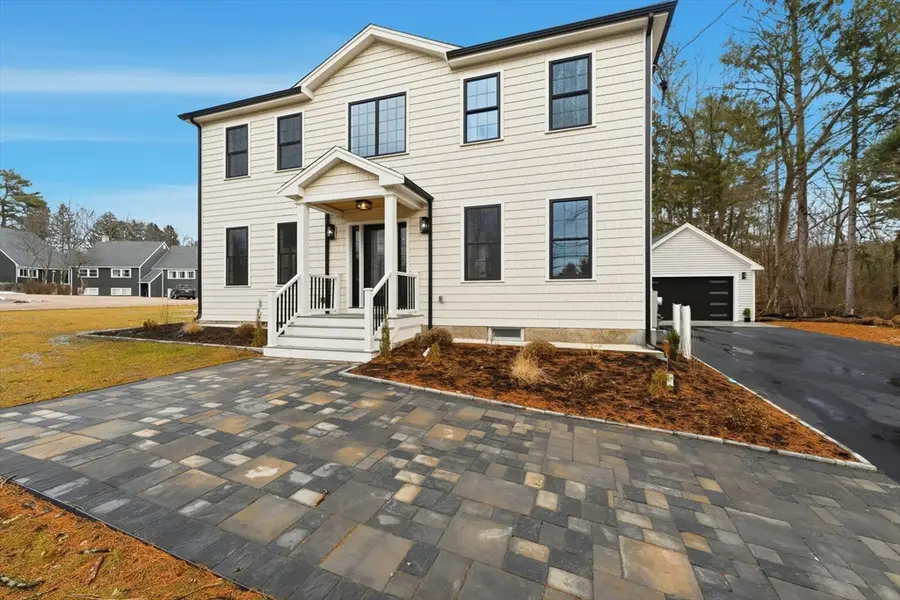 434 Sumner St, Stoughton, MA 02072 - Image #2