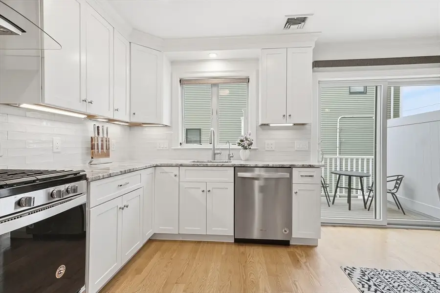 133 Ash Street #3, Waltham, MA 02453 - Image #3