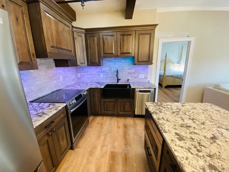 80 Foster St #501, Peabody, MA 01960 - Image #3