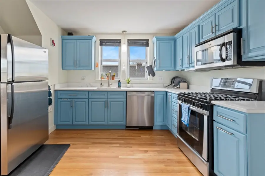 29 Ocean Ave #4, Salem, MA 01970 - Image #2