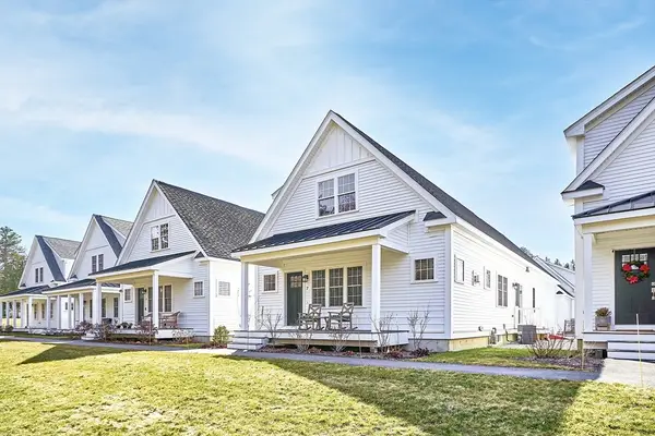 7 Baldwin Ct #7, Harvard, MA 01451