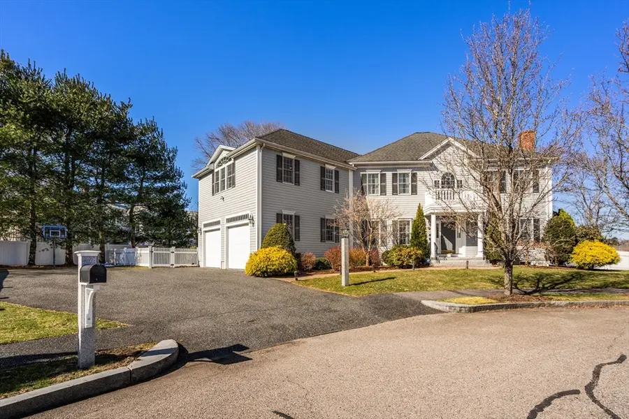 15 Jenna Circle, Needham, MA 02492 - Image #2