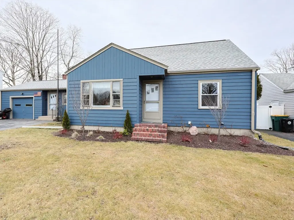 23 Crescent Ave, North Attleboro, MA 02760 - Image #1