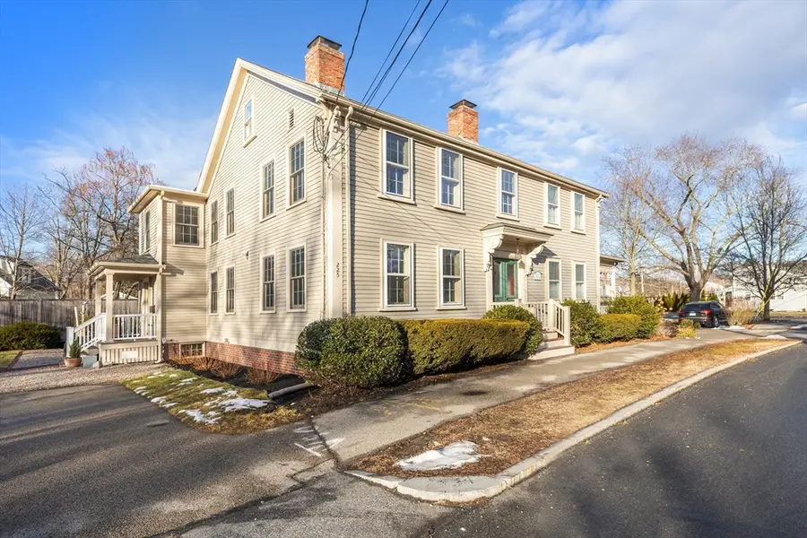 225 South St #1, Hingham, MA 02043 - Image #3