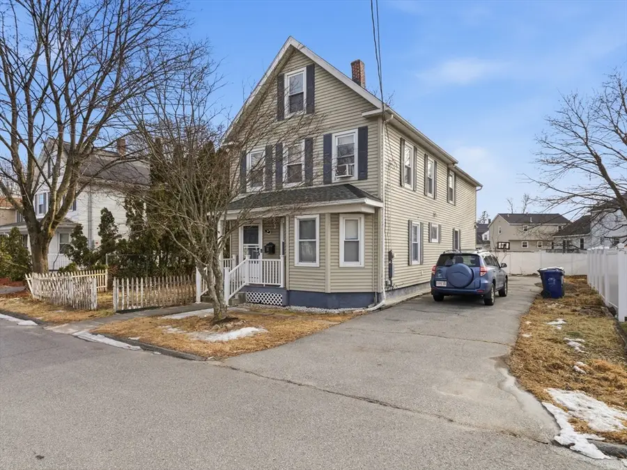 15 Coburn Ave, Dracut, MA 01826 - Image #3
