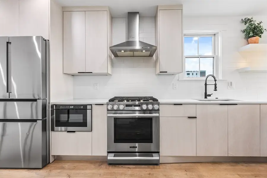 360 Athens St #360, Boston, MA 02127 - Image #2