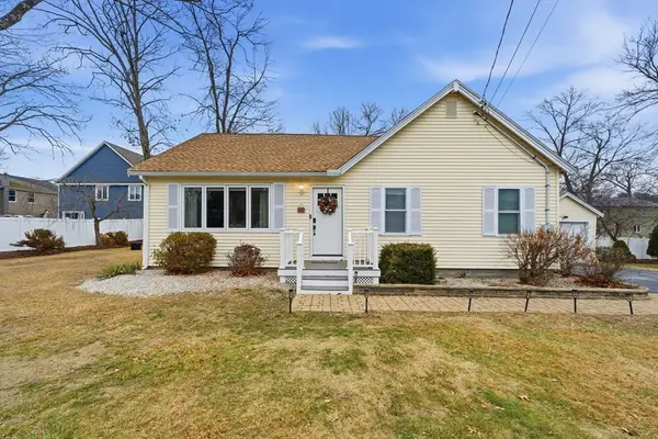 15 Limewood Ave, Billerica, MA 01821