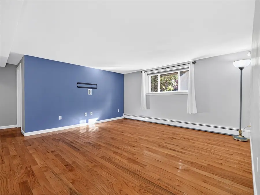 36 Westgate Rd #1, Chestnut Hill, MA 02467 - Image #3
