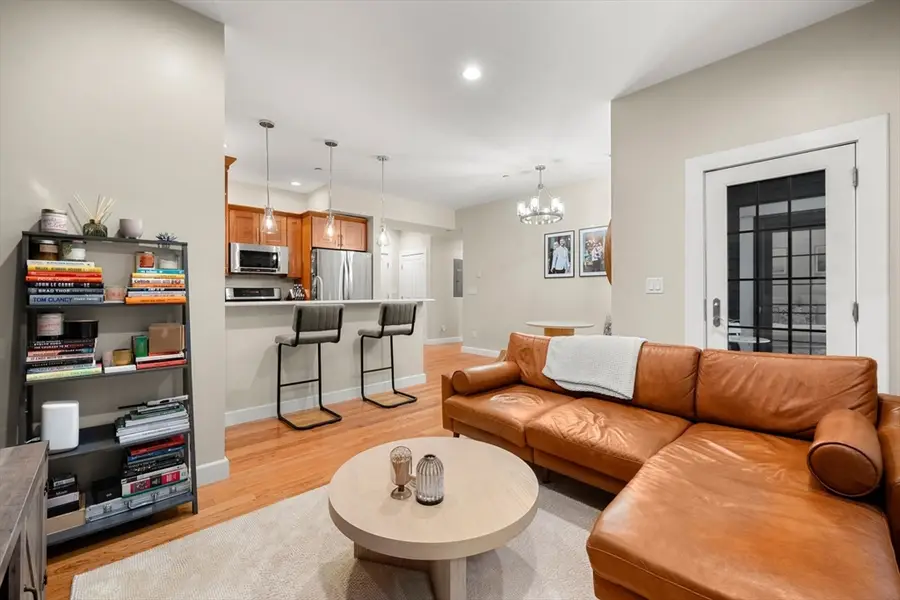 345 W Broadway #4, Boston, MA 02127 - Image #2