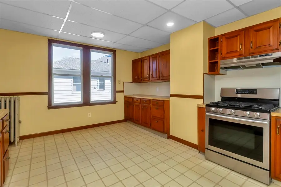 25-27 Elmwood, Holyoke, MA 01040 - Image #3