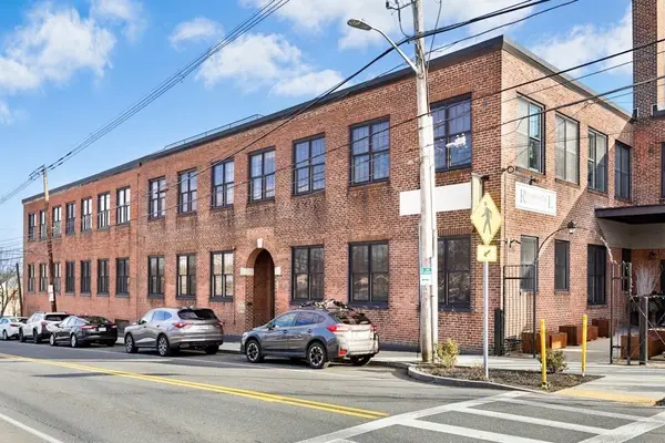 406 Lincoln Street #210, Marlborough, MA 01752