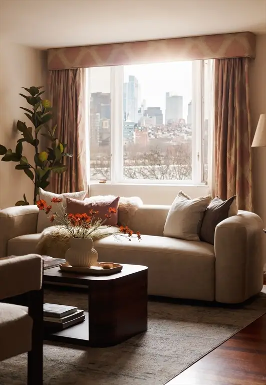 10 Rogers Street #606, Cambridge, MA 02142 - Image #3