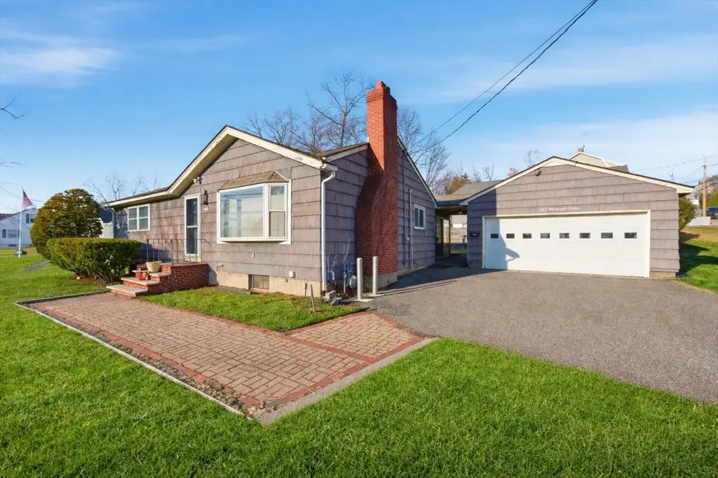 767 Riverside Dr, Methuen, MA 01844 - Image #1