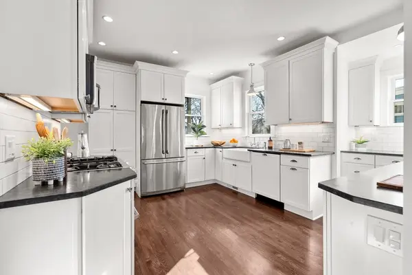 49 Tennyson Street, Somerville, MA 02145