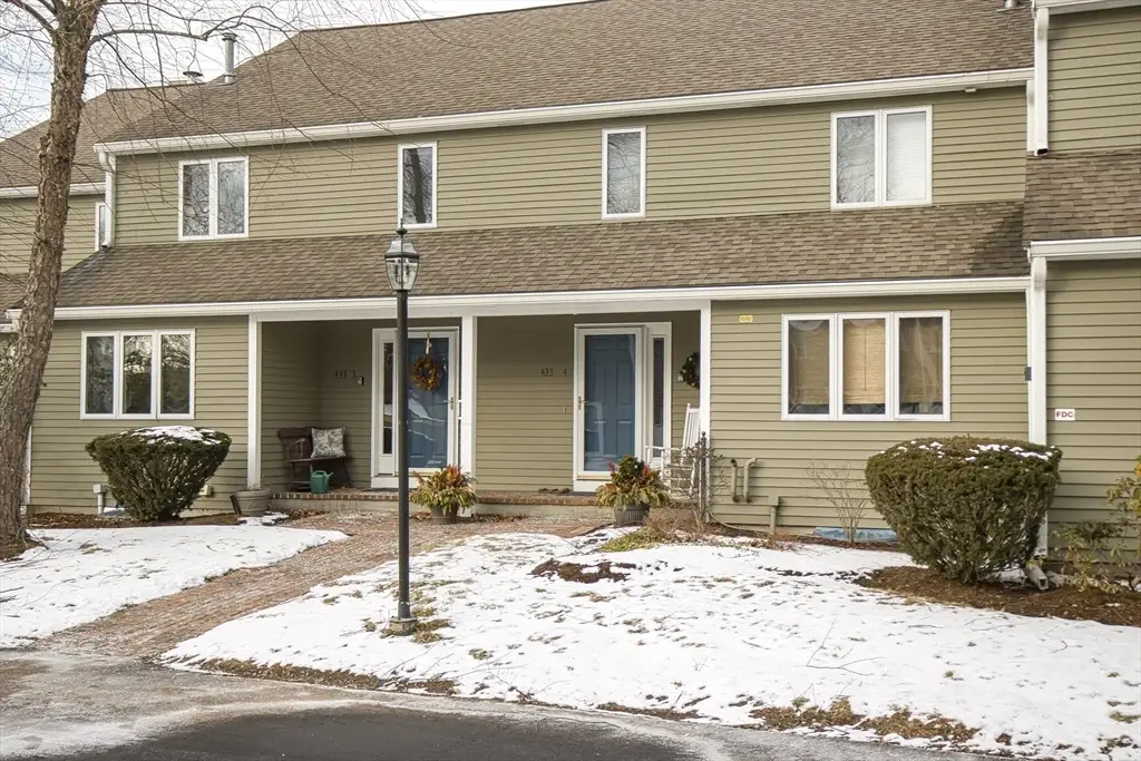 433 Main St #4, Medfield, MA 02052 - Image #1