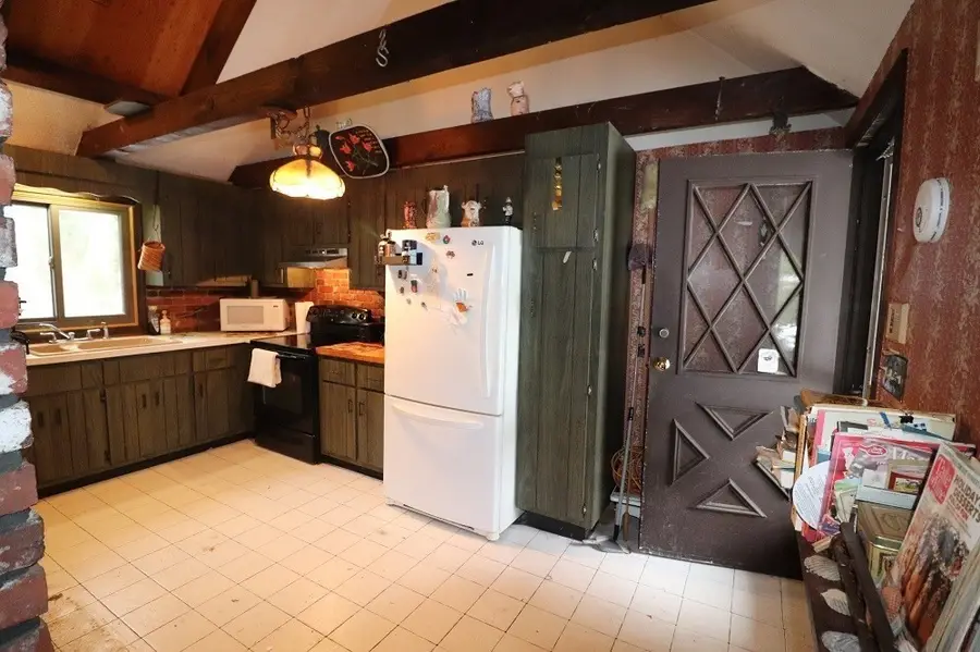 930 Old Bass River Rd, Dennis, MA 02638 - Image #3