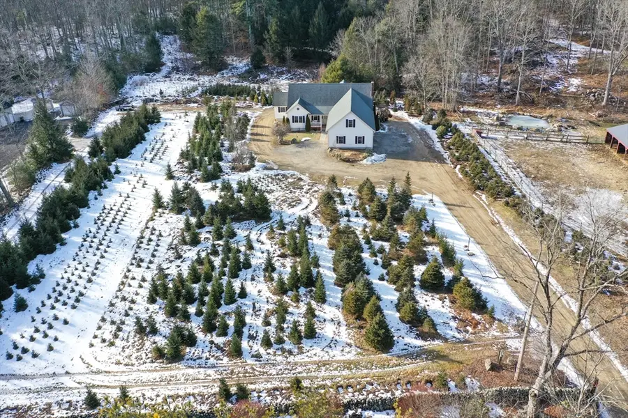 1380 North Brookfield Rd, Oakham, MA 01068 - Image #2