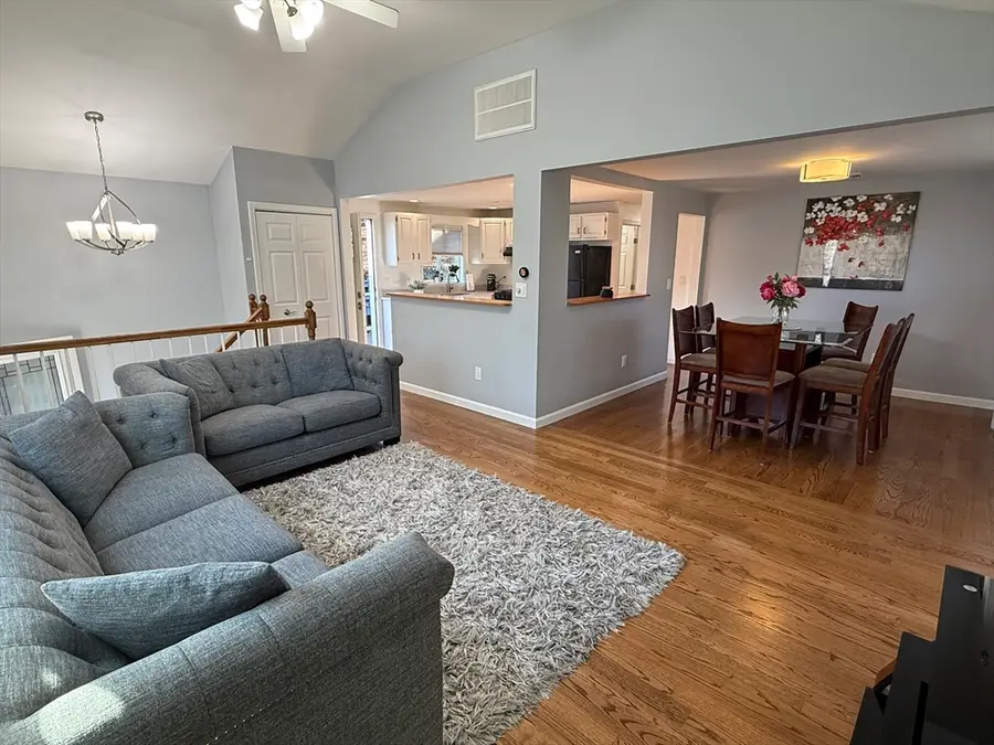 34 Golden Hills Rd, Saugus, MA 01906 - Image #3