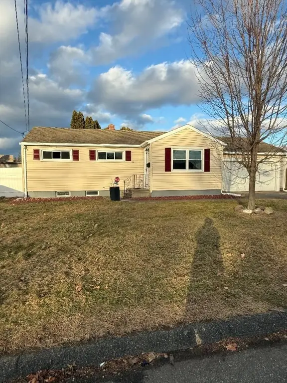 36 Daley St, Chicopee, MA 01013 - Image #1