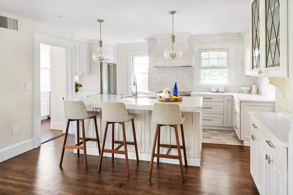 27 Everett Ave, Winchester, MA 01890