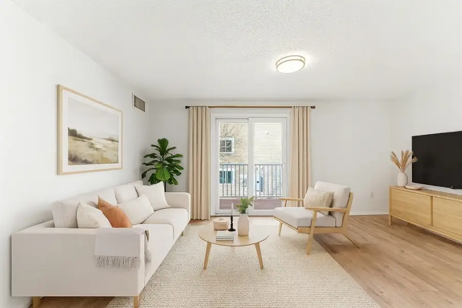 3 Silver Hill Ln #6, Natick, MA 01760 - Image #2