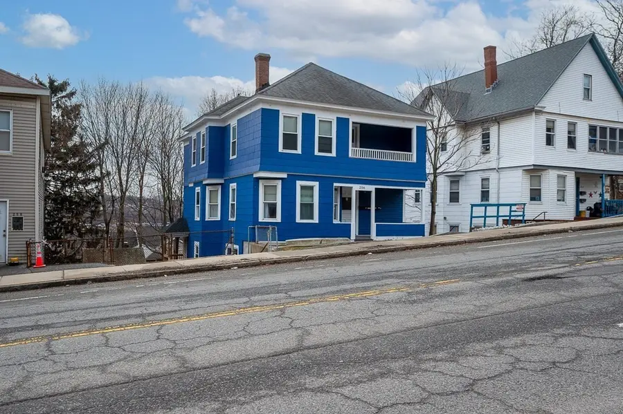 256 Belmont St, Worcester, MA 01604 - Image #3