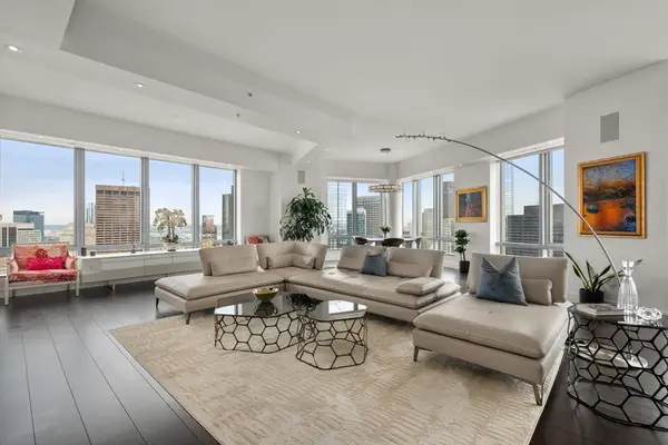 1 Avery #PH2B, Boston, MA 02111